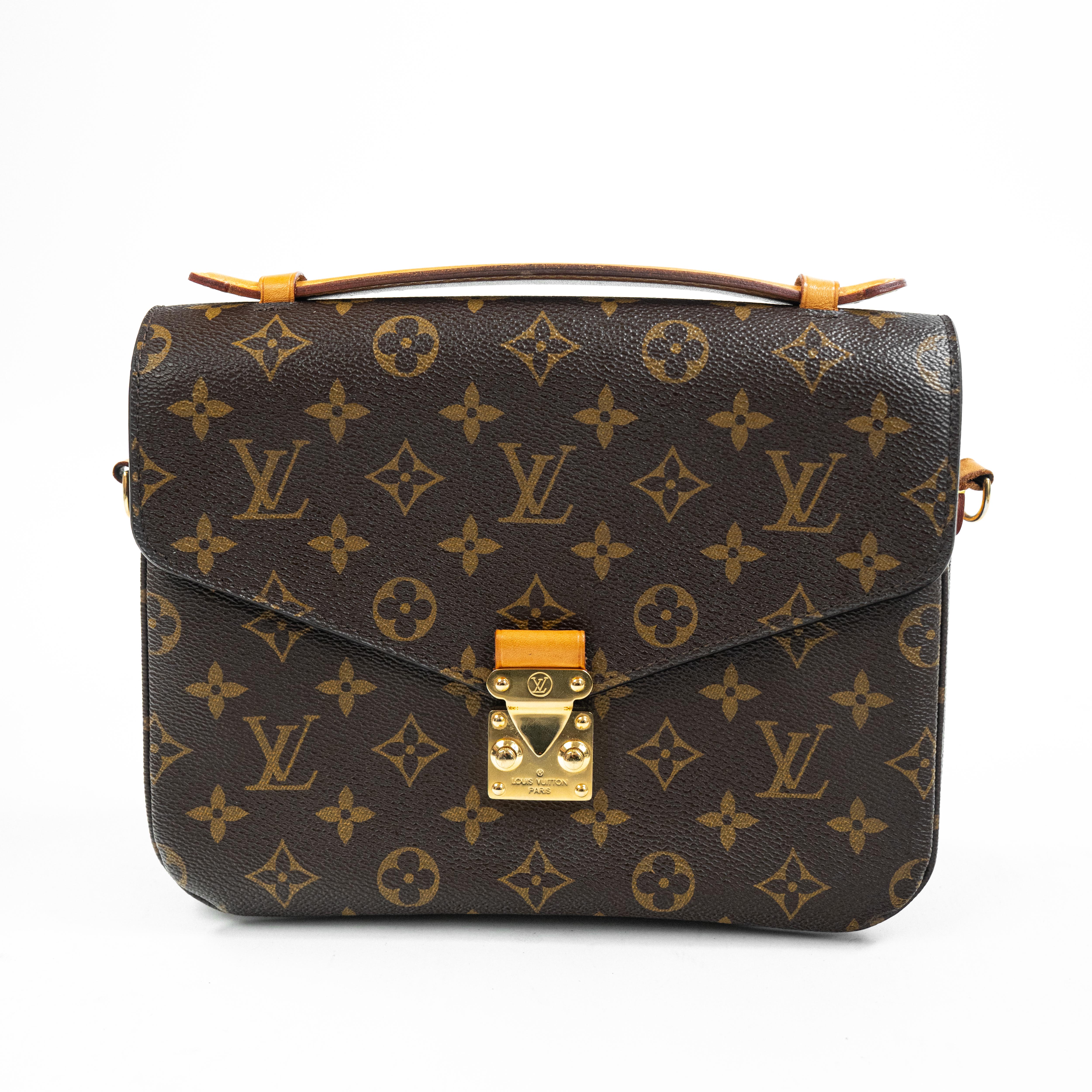 Borsa Louis Vuitton Favorite MM - Monogram Canvas con Fibbia Dorata