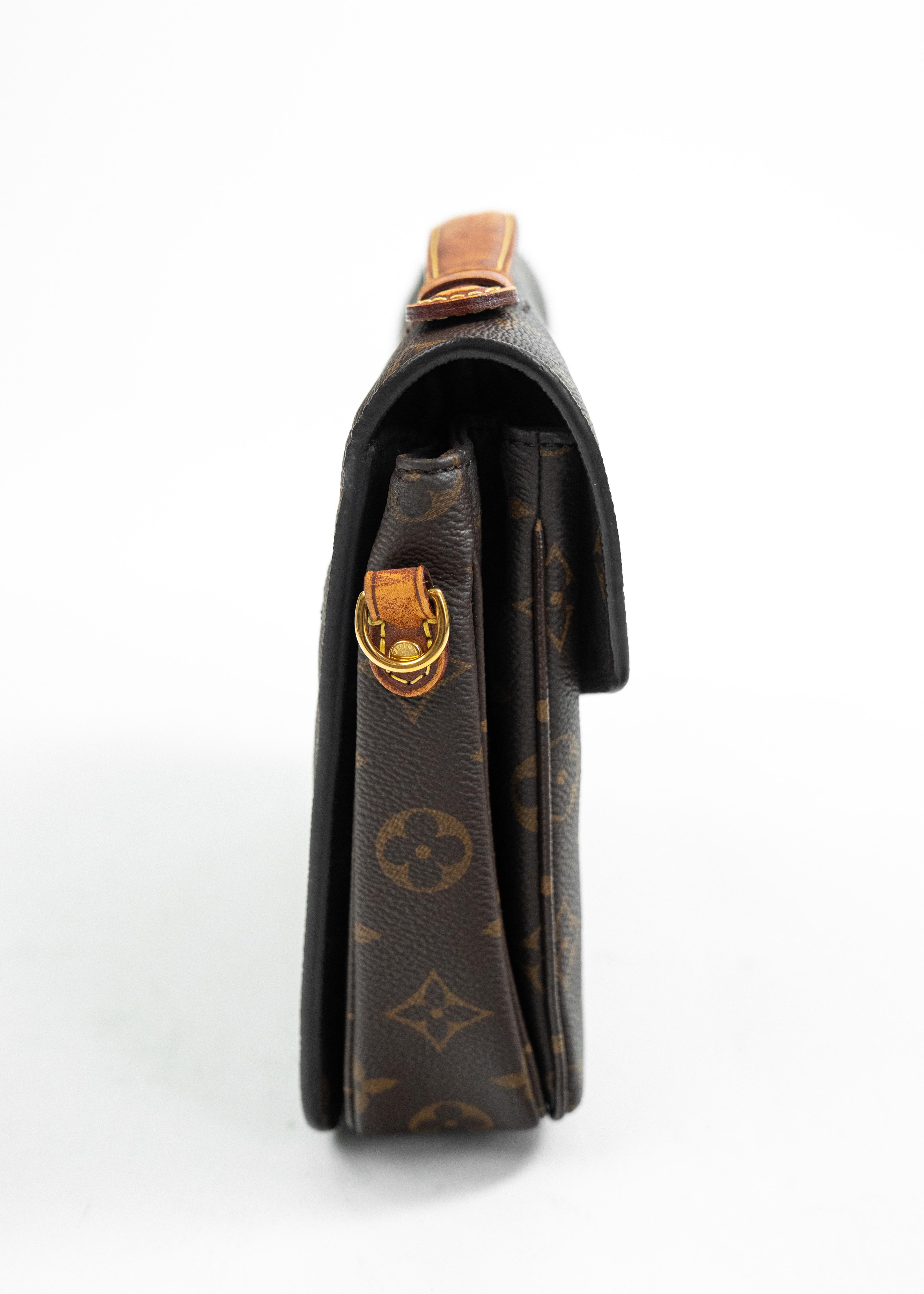 Borsa Louis Vuitton Pochette Métis - Monogram Canvas con Fibbia Dorata