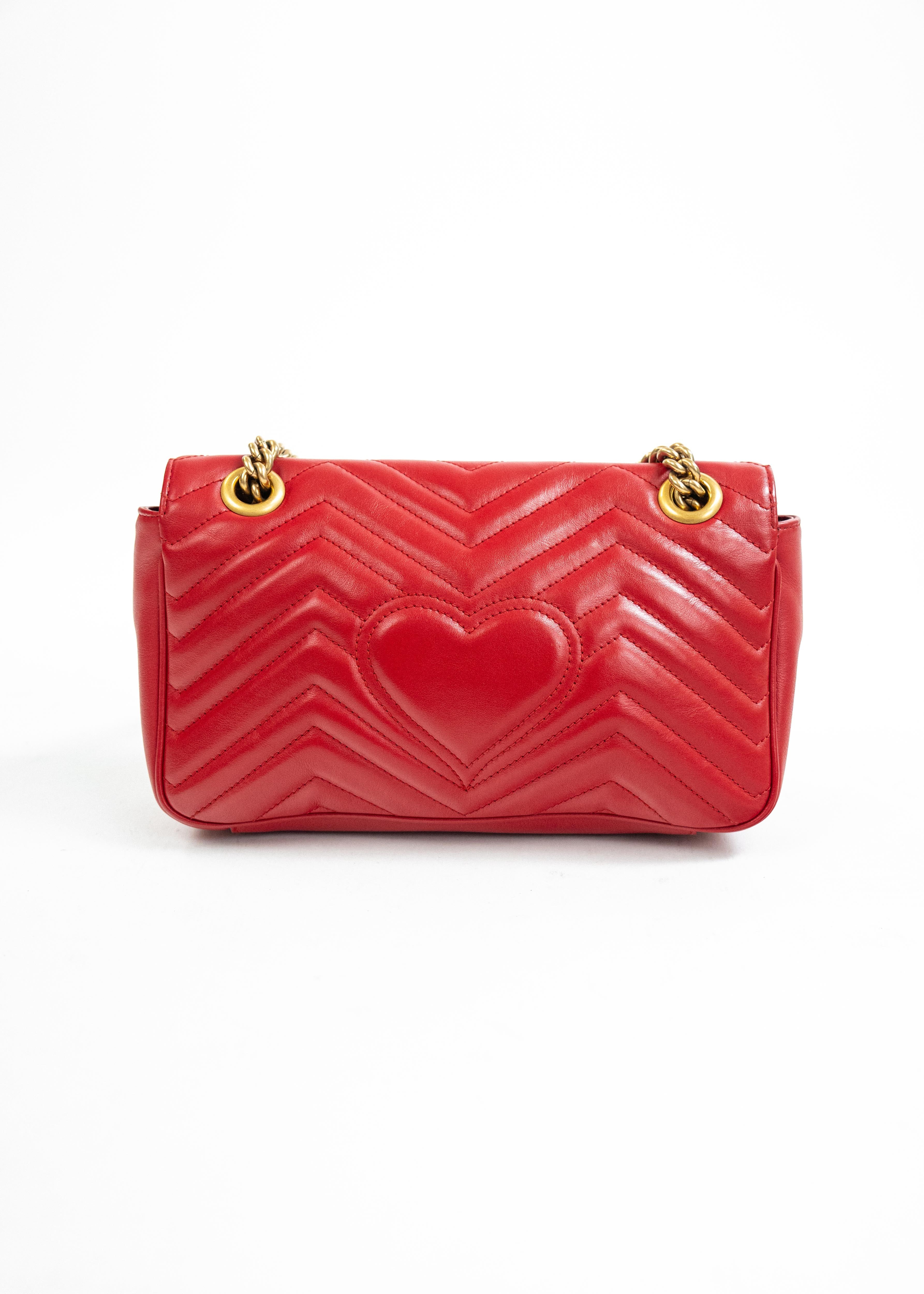 Borsa Gucci GG Marmont Mini - Pelle Matelassé Rossa con Dettagli in Oro