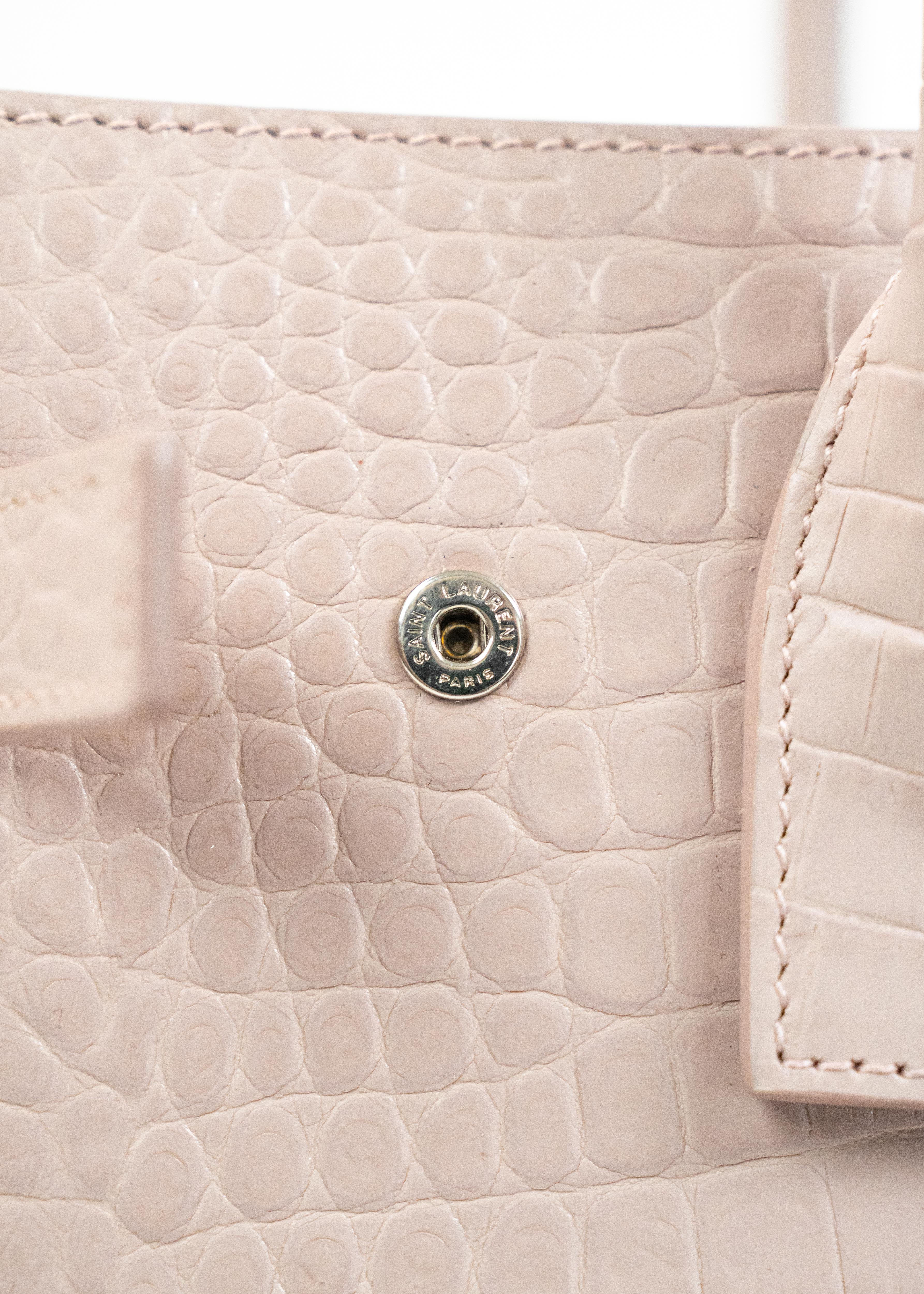 Borsa Saint Laurent Croc Effect - Rosa Polvere con Dettagli in Pelle