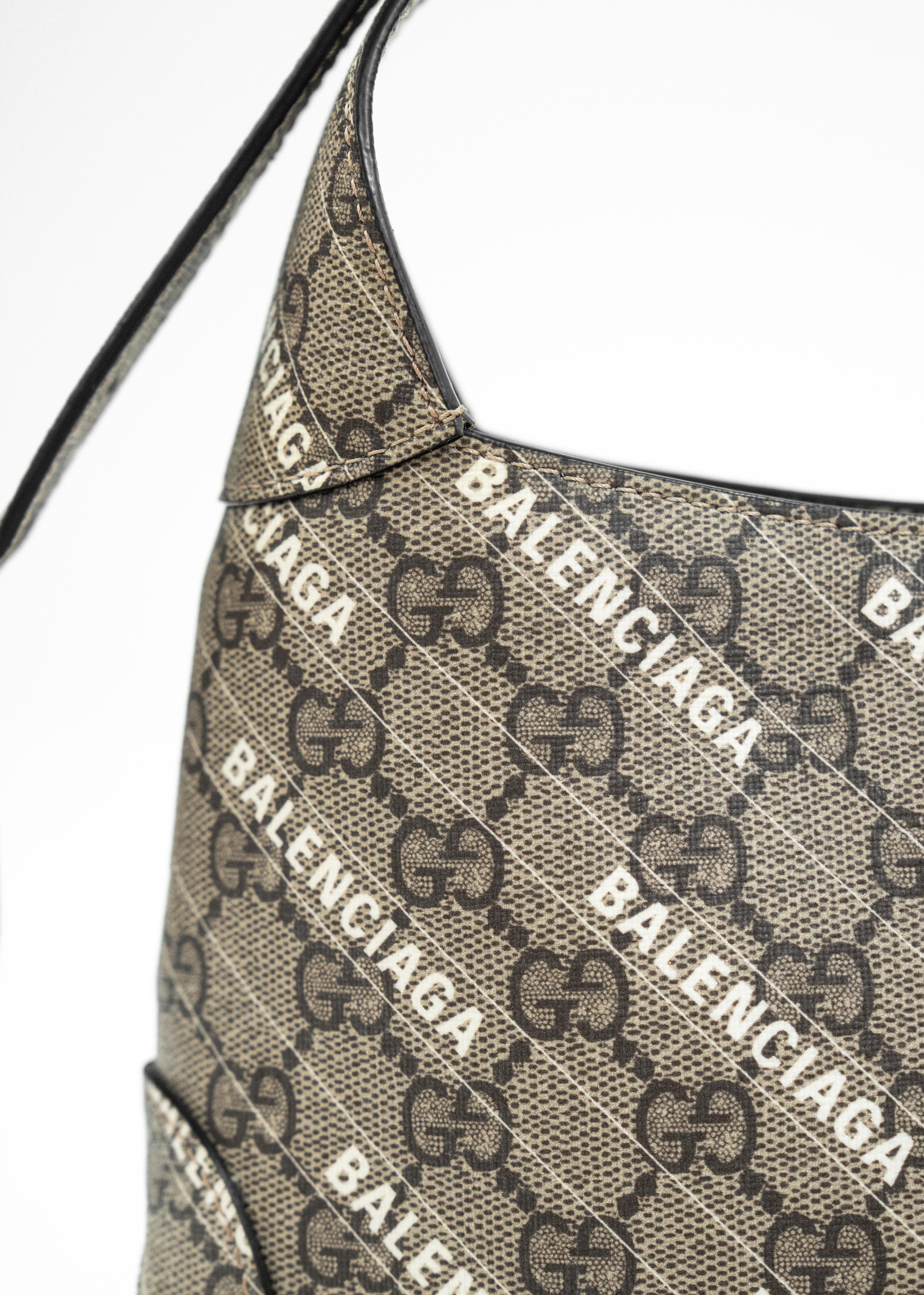 Borsa Balenciaga Hobo GG - Monogram Canvas con Dettagli in Pelle e Fibbia Dorata