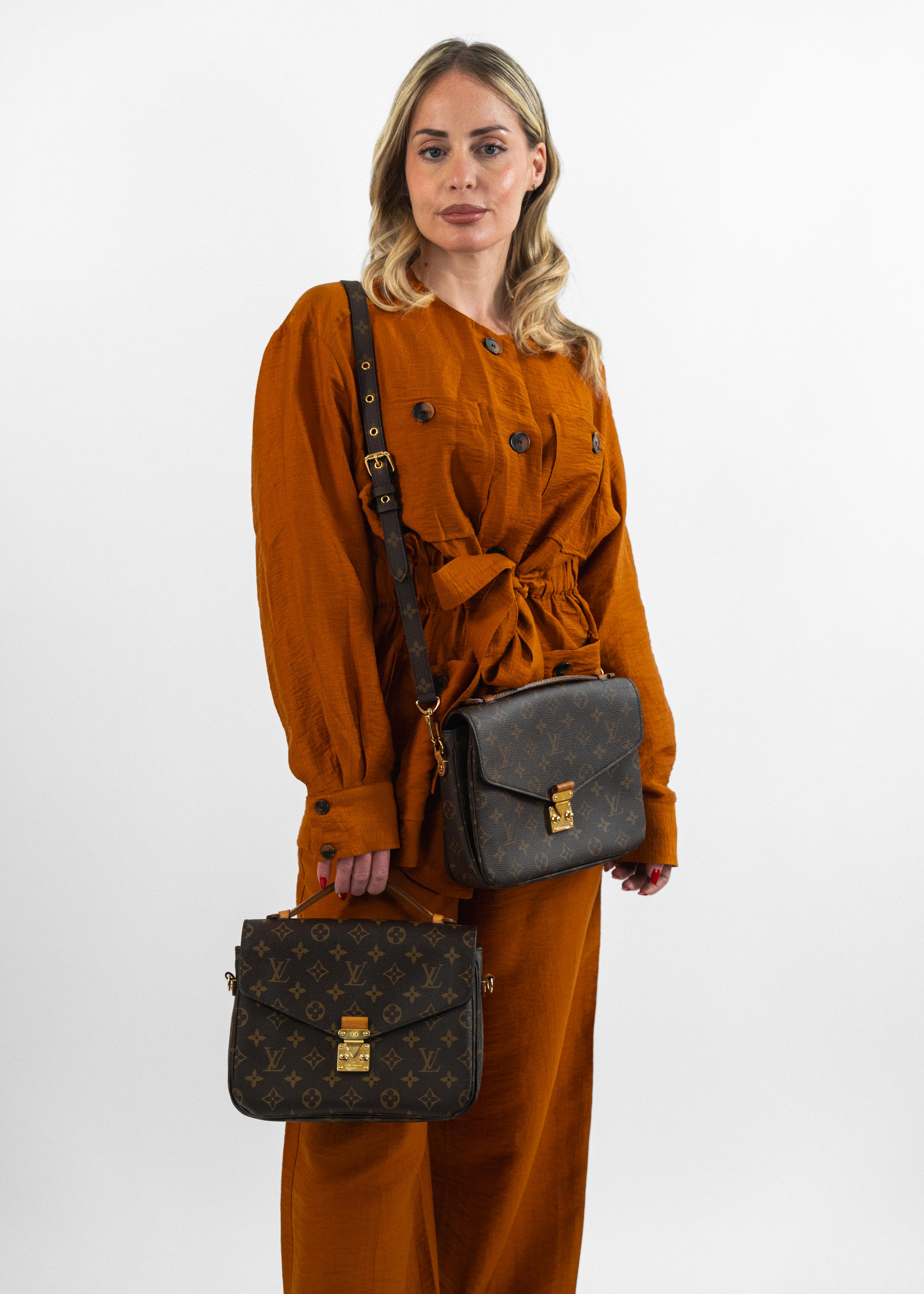 Borsa Louis Vuitton Pochette Métis - Monogram Canvas con Fibbia Dorata